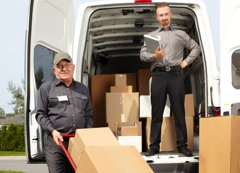 Man and van service supporting a local move in Neweltham